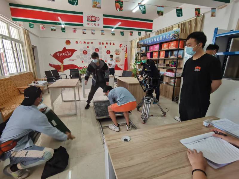 追星女孩心理学分析报告：鲅鱼圈区广告片拍摄公司揭秘饭圈应援式传播逻辑